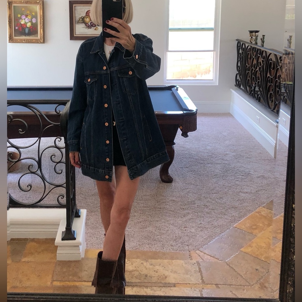 GAP - NWOT GAP OVERSIZED ICON DENIM JACKET + DARK WASH/WOMENS SIZE XSP